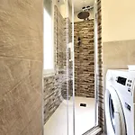 Yr Loreto - Walk To Metro & Shops Appartement