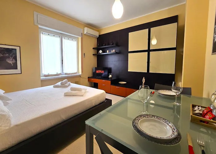 아파트 Yr - Loreto